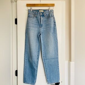 Madewell Baggy Tapered Jeans in Markwood Wash 24
